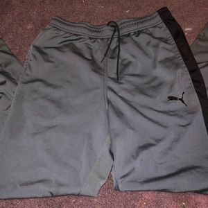 Drawstring gray puma sweatpants